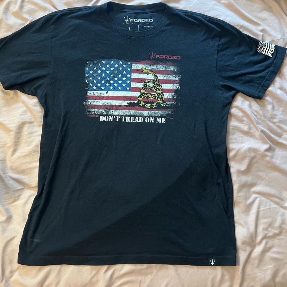 Men's Black Graphic T-Shirt 🐍 🇺🇸 (2)
